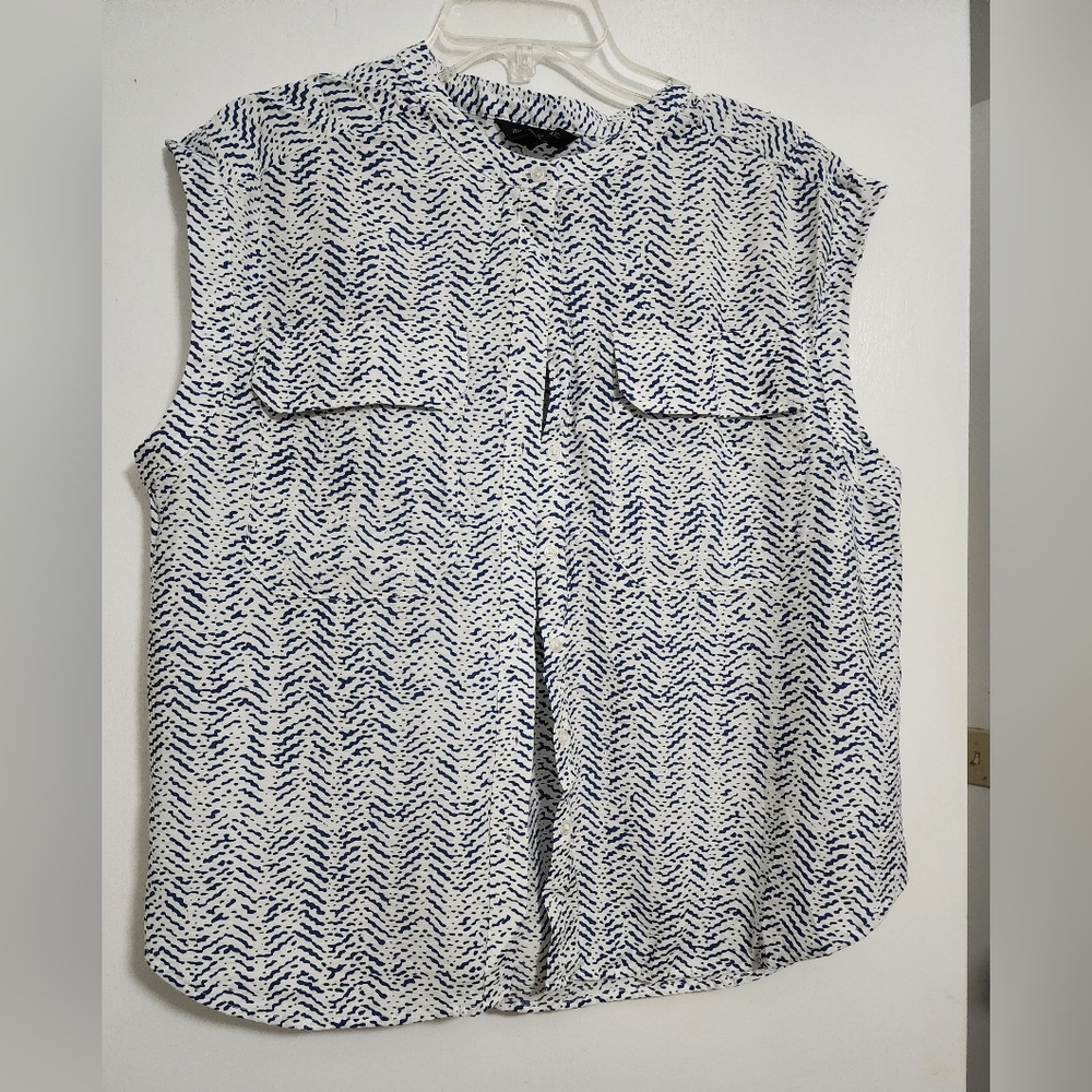 Banana  Republic  Factory  shirt